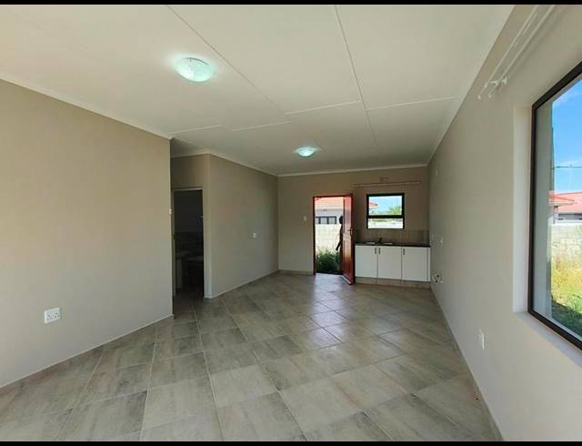 3 BEDROOM HOUSE FOR SALE IN QUEENSTOWN CENTRAL